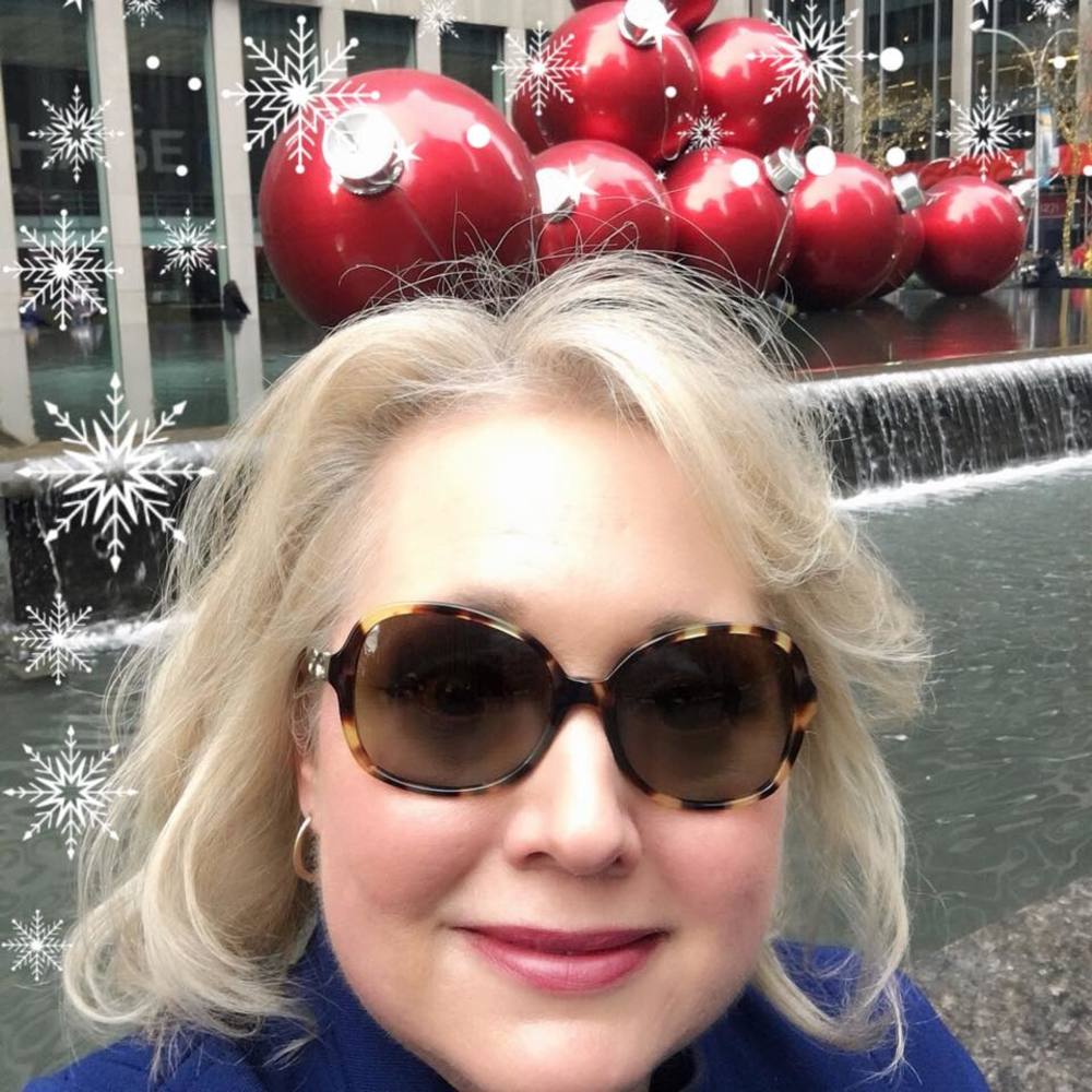 Meet your Posher, Jennifer